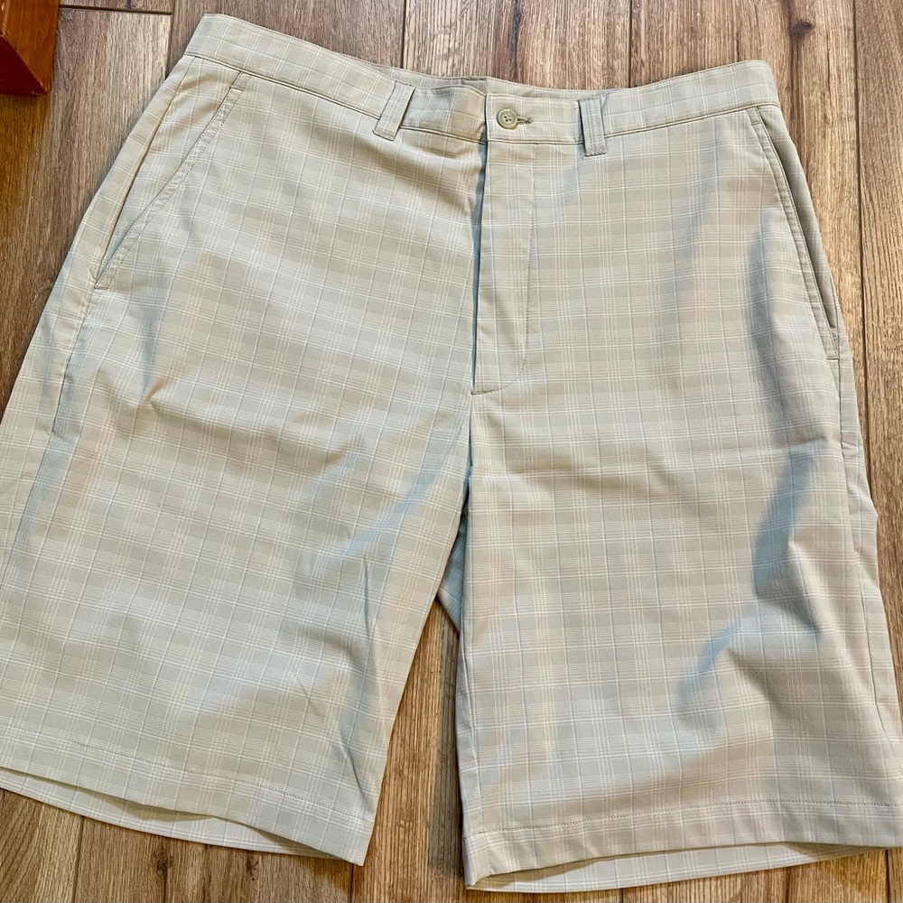 Callaway Tan Flat Front Golf Shorts